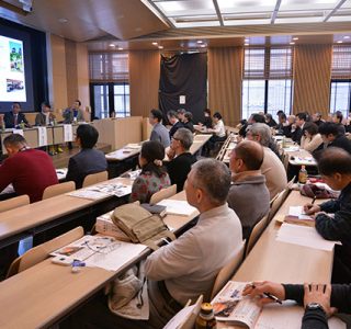 地域まちづくりシンポジウムの様子