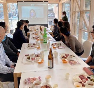 試食・試飲会の様子