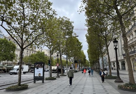 パリ・シャンゼリゼ通り