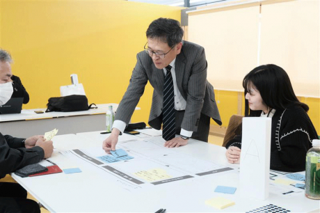 ビジョンを考えるワークショップの様子