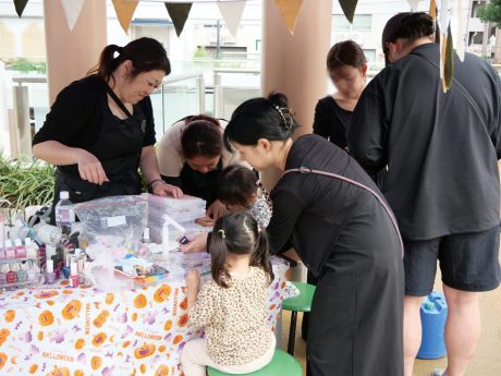 「京橋にぎわいマルシェ」の様子