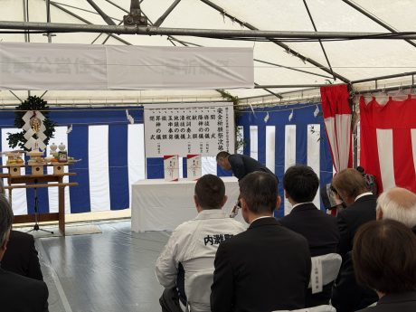 内灘町初の復興公営住宅の起工式の様子